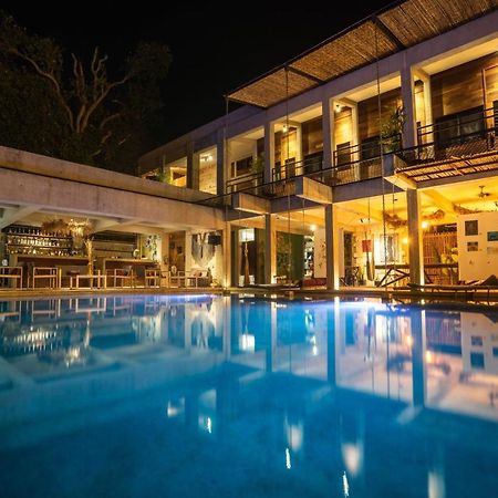 Hotel Makaaba Eco-Boutique Bacalar Exterior photo The swimming pool at the hotel