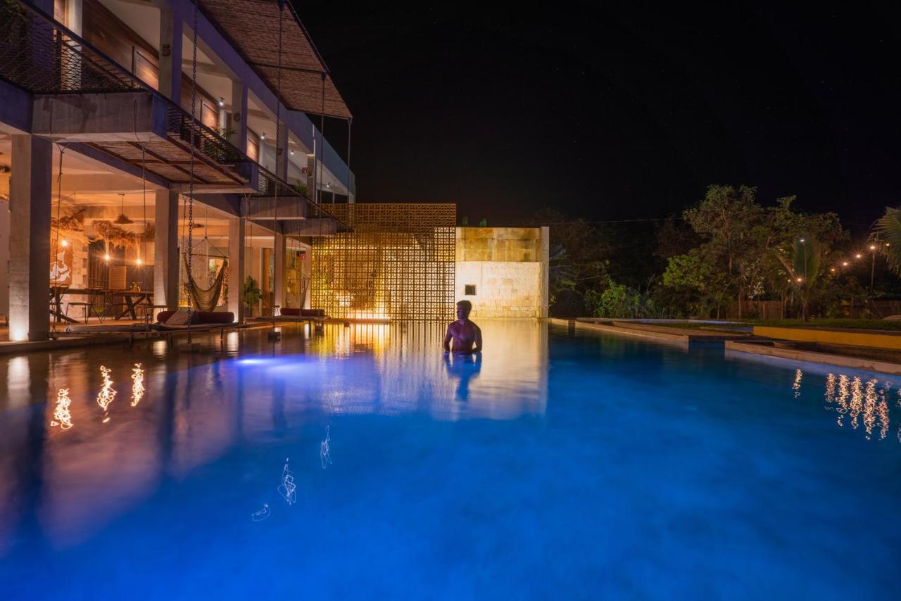 Hotel Makaaba Eco-Boutique Bacalar Exterior photo The swimming pool at the hotel