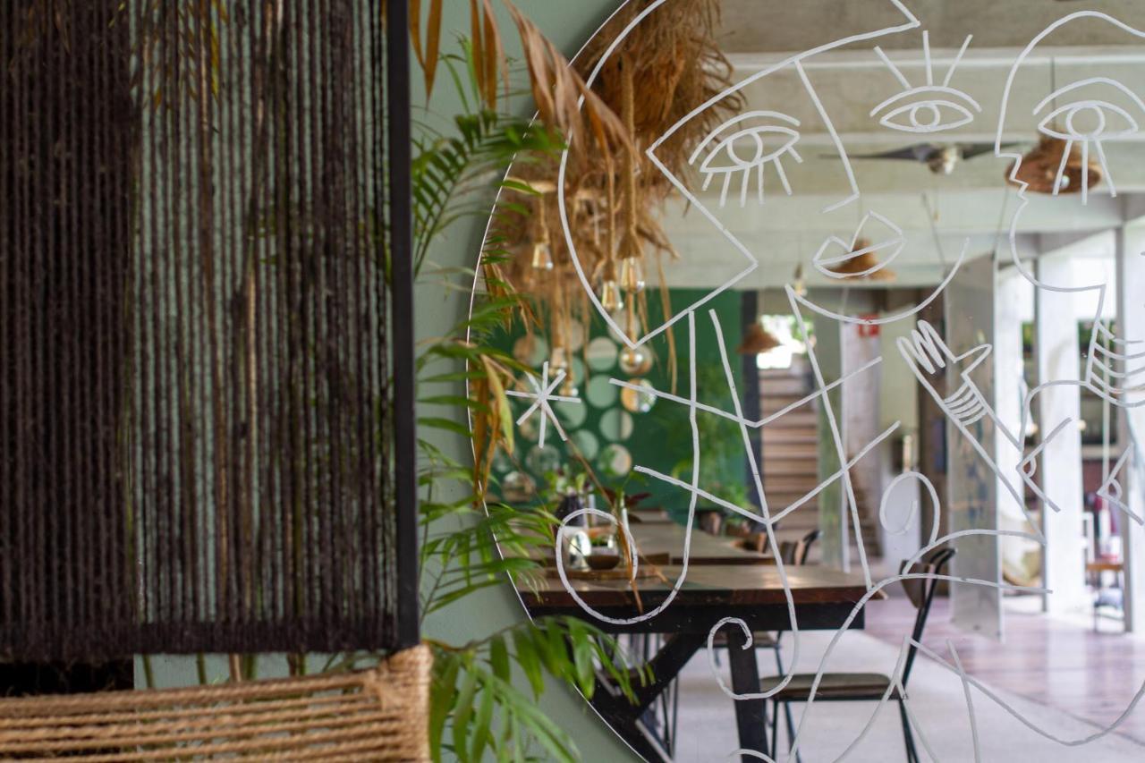 Hotel Makaaba Eco-Boutique Bacalar Exterior photo The interior of the restaurant