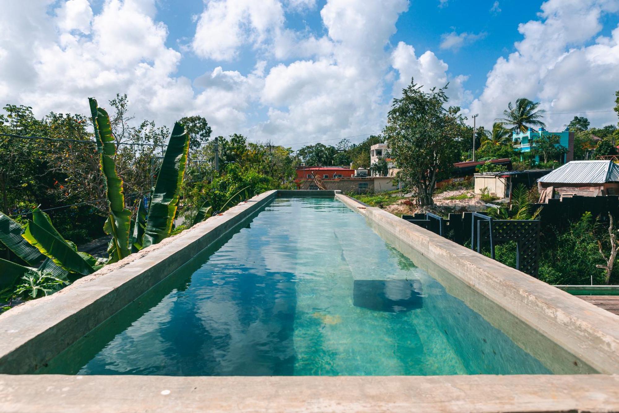 Hotel Makaaba Eco-Boutique Bacalar Exterior photo Swimming pool at the hotel
